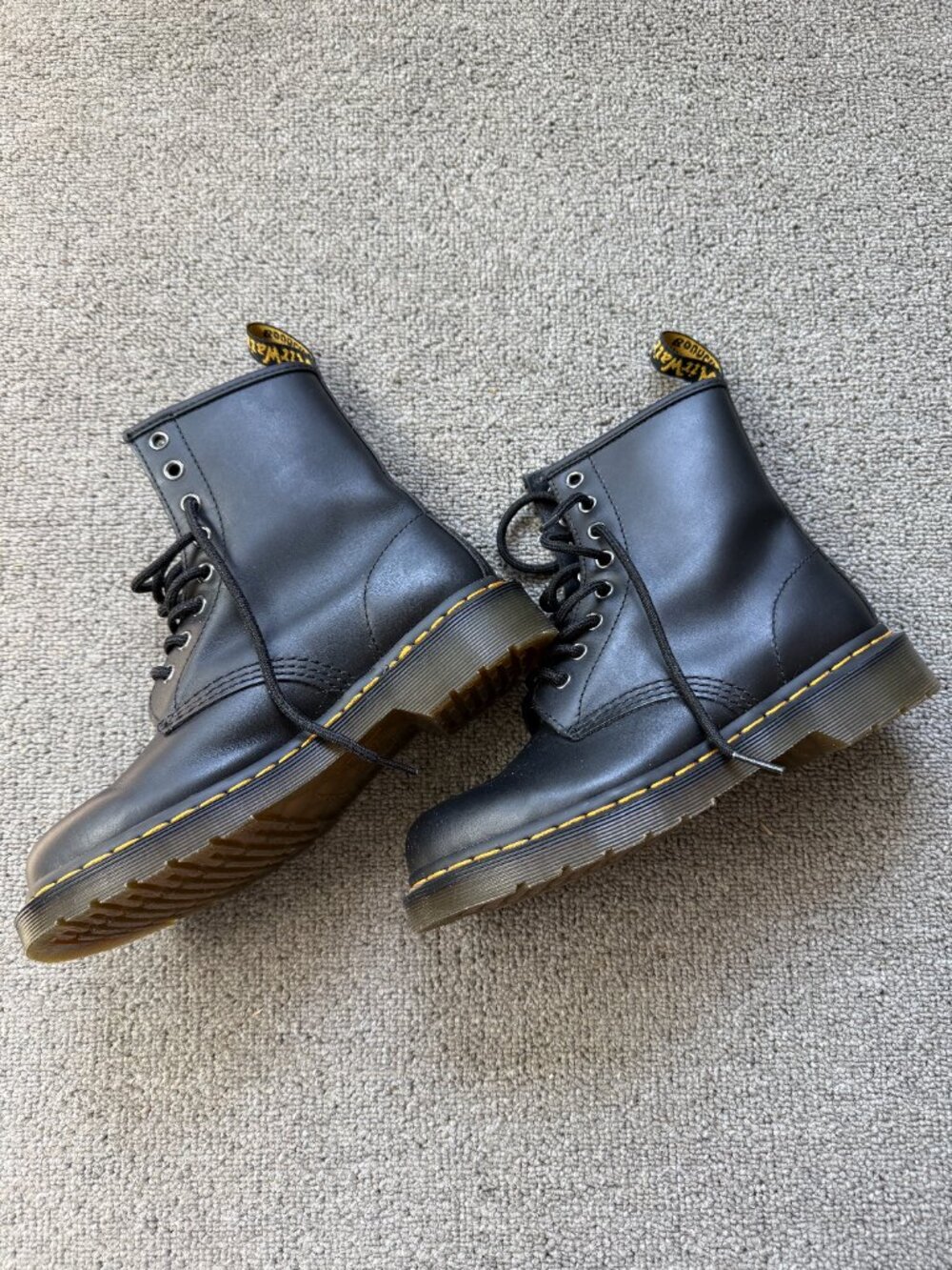 Dr. Martens 1460 Boot - Ladies US 6 Mens US 5 - Picture 2 of 5